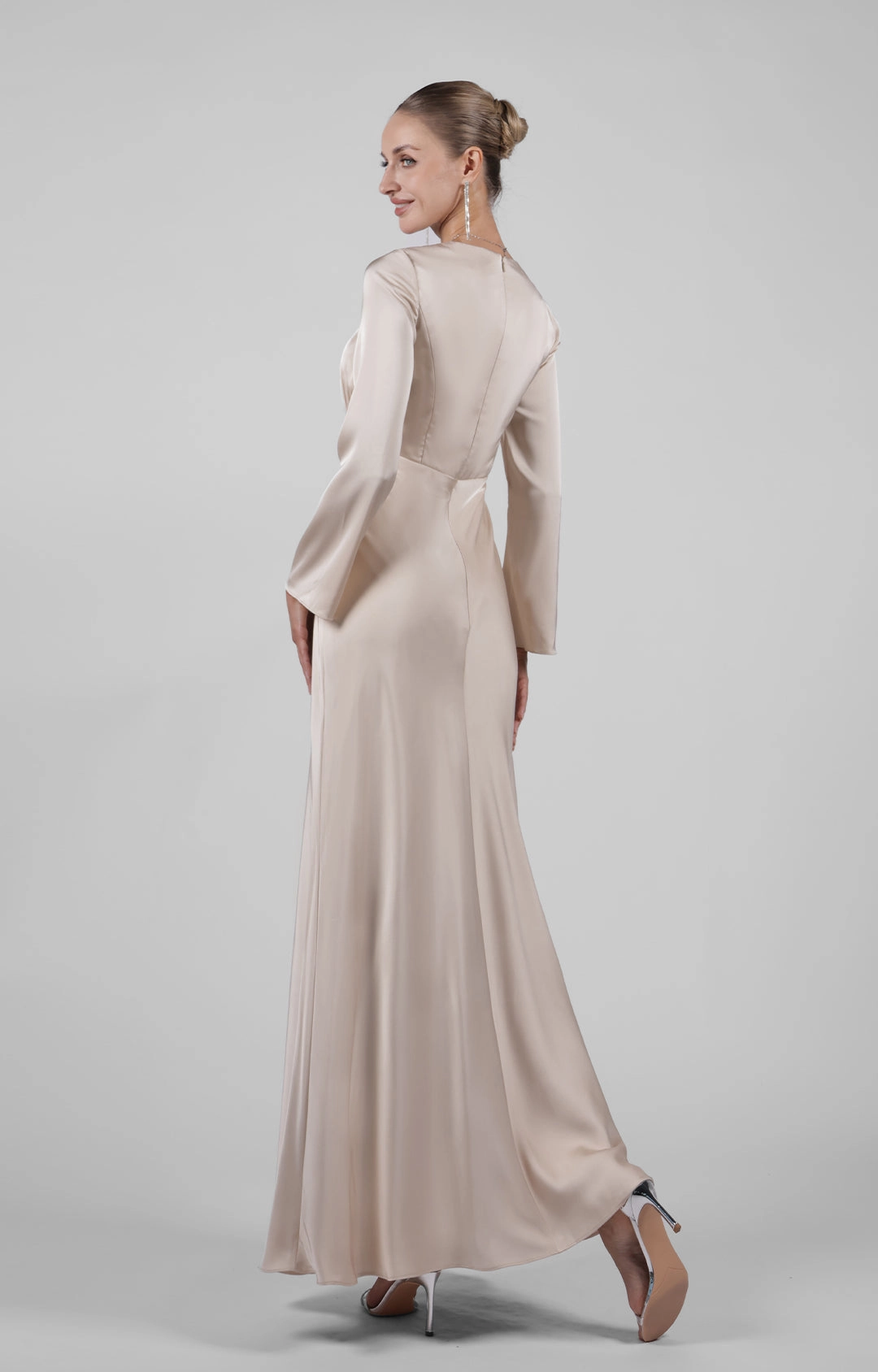 A-line Round Neck Long Sleeve Evening Maxi Dress