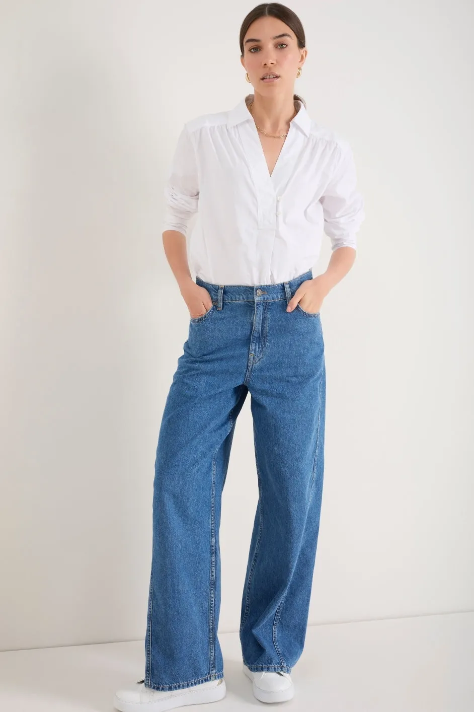 Freya Wide Leg Jean - Mid Wash