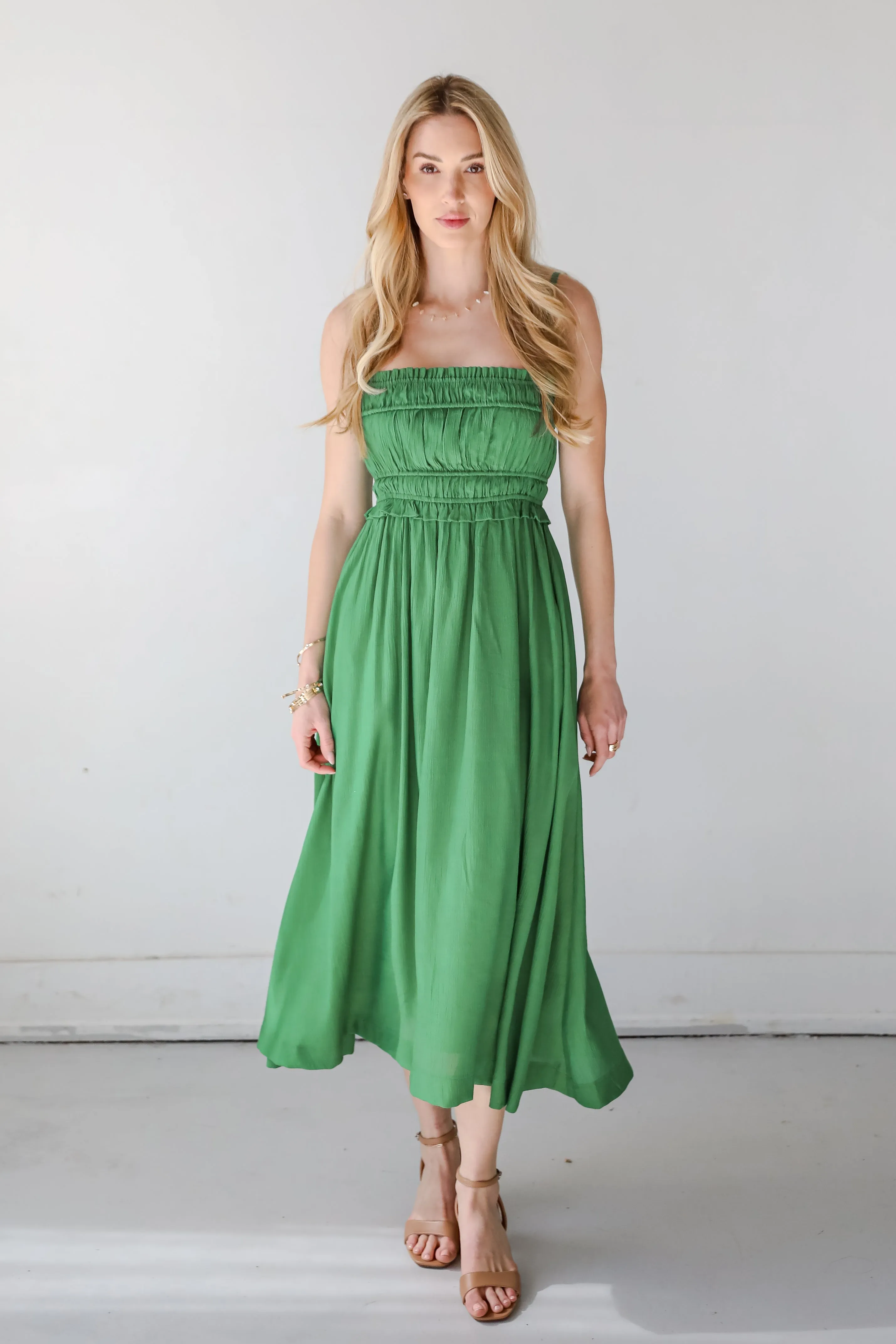 Gorgeous Reputation Kelly Green Midi Dress