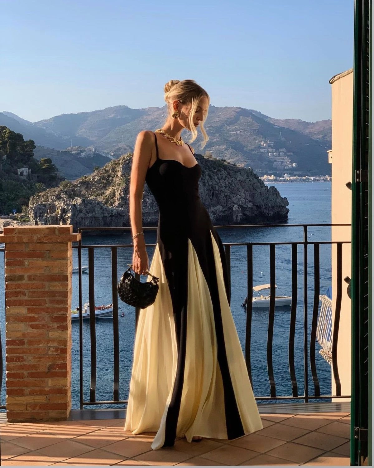 Soraya™ - Monochrome Elegant Dress